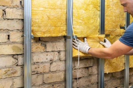 Isoler ses murs int&eacute;rieurs &agrave; Tinqueux limite les d&eacute;perditions de chaleur en hiver